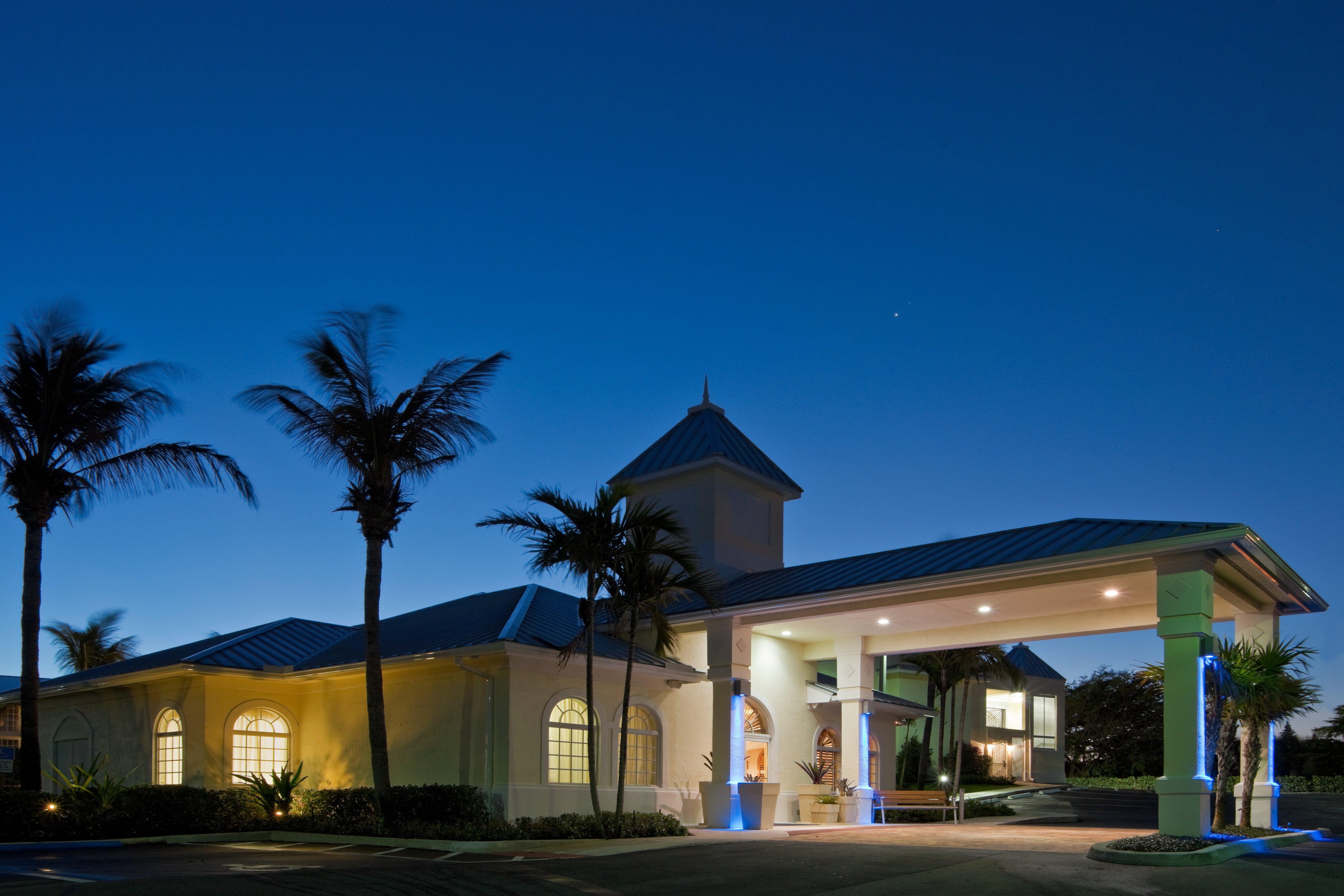 Holiday Inn Express- North Palm Beach And Ihg Hotel Juno Beach Extérieur photo